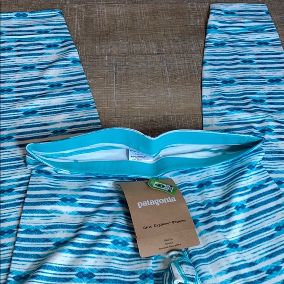 Patagonia Girls’ Capilene two piece set - Picture 6 of 6